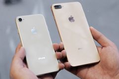 iPhone 8